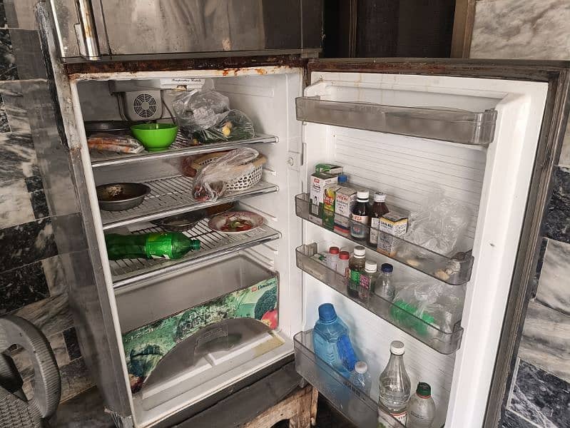 Dawlance Refrigerator 2