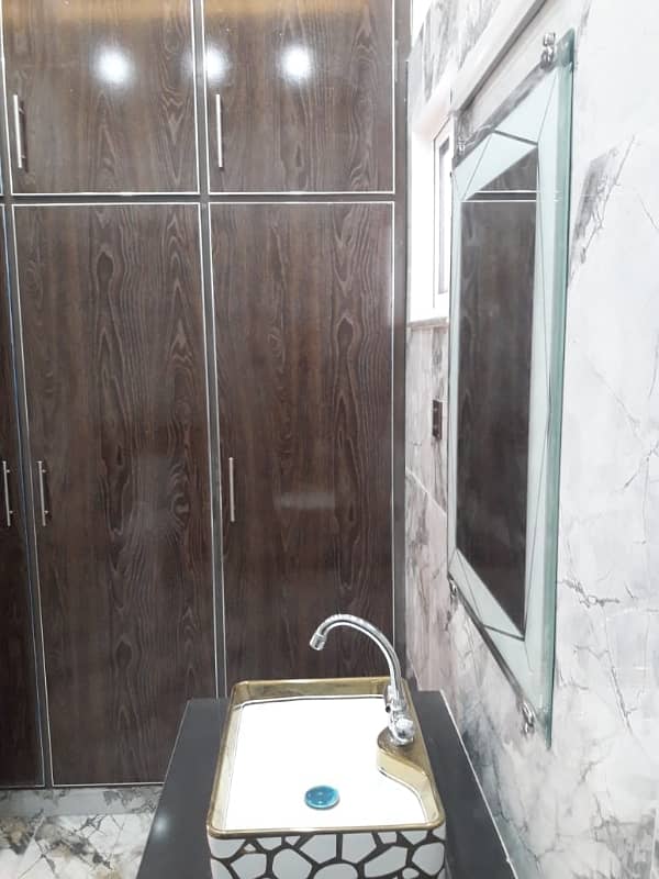 7 Marla Brand New House For Sale In Eden Valley Extra Modernized Having 4 Beds 5 Washrooms Drawing Dining 3