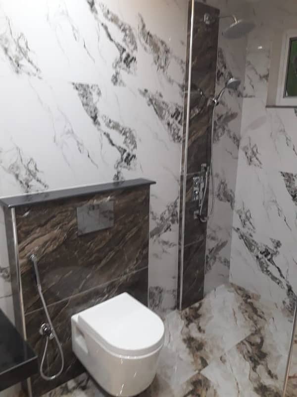 7 Marla Brand New House For Sale In Eden Valley Extra Modernized Having 4 Beds 5 Washrooms Drawing Dining 5