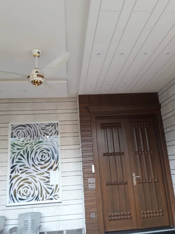 7 Marla Brand New House For Sale In Eden Valley Extra Modernized Having 4 Beds 5 Washrooms Drawing Dining 11