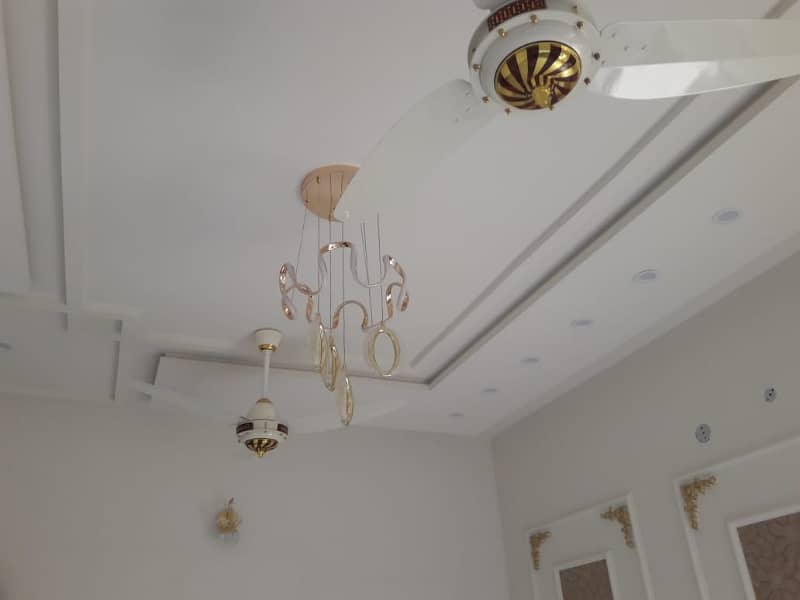 7 Marla Brand New House For Sale In Eden Valley Extra Modernized Having 4 Beds 5 Washrooms Drawing Dining 30