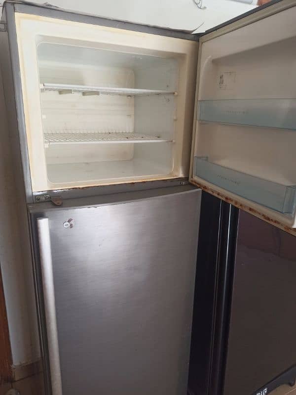 electrolux refrigerator for sale 3