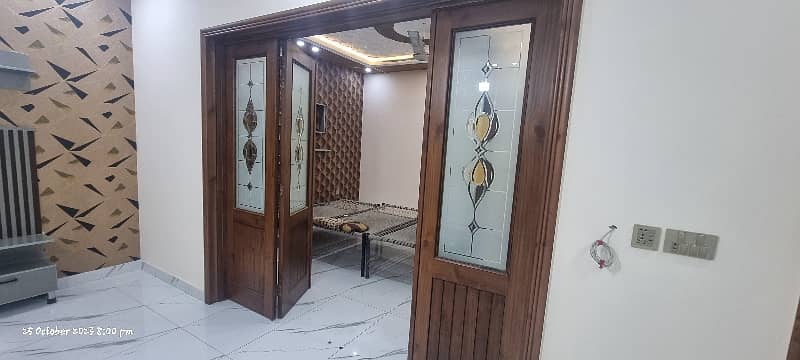 5 Marla Brand New House For Sale In Model City Having 3 Beds 4 Washrooms 2 Livings 2 Kitchens Drawing For Visit Call Or Whatsapp 2