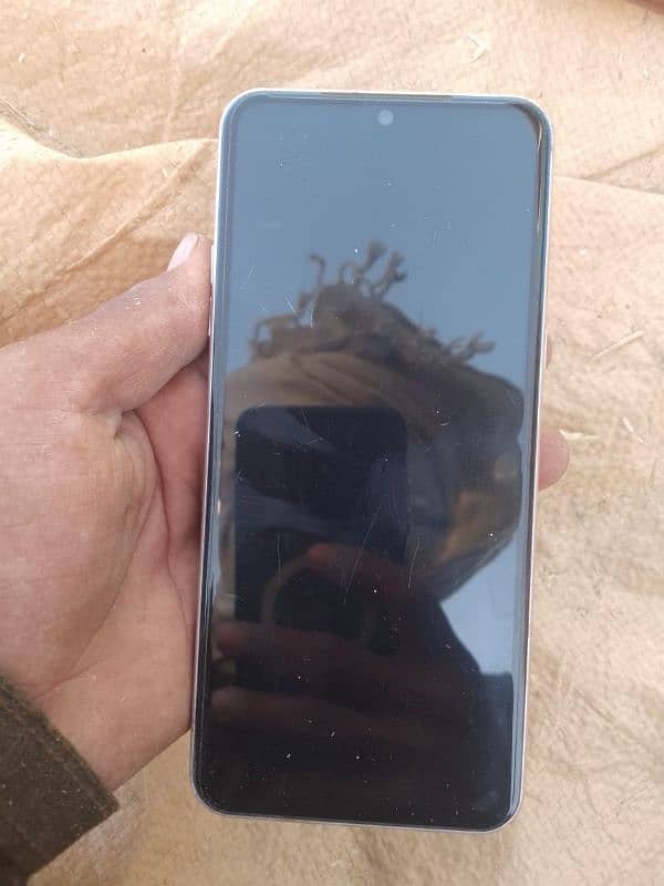 LG V60 THINQ 5G 3