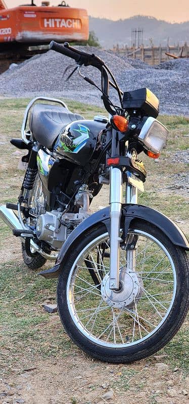 unique 70 2025 model islamabad  registerd 2