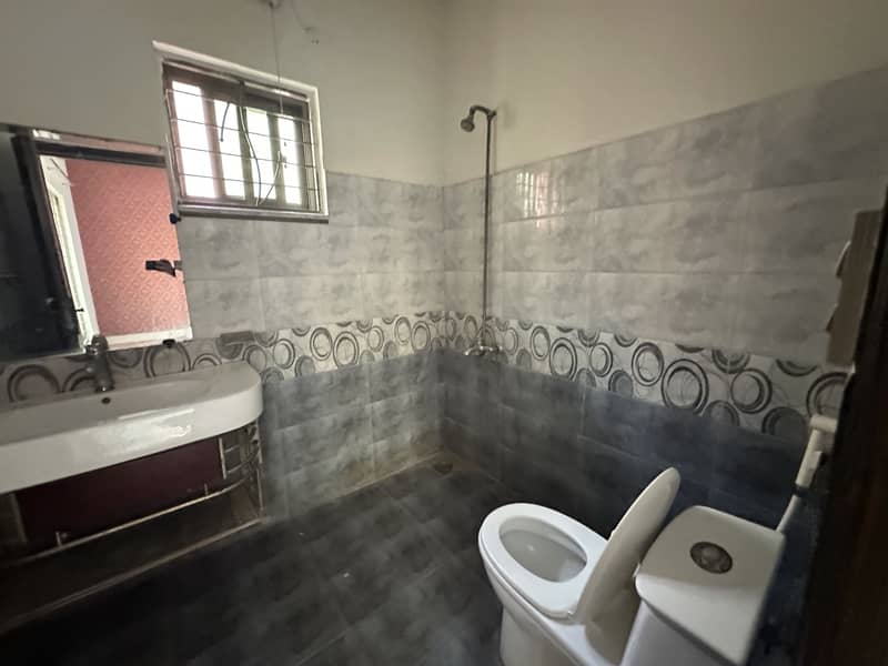 10 marla brand new condition upper portion available for Rent in Canal Garden near Bahria Town Lahore 7