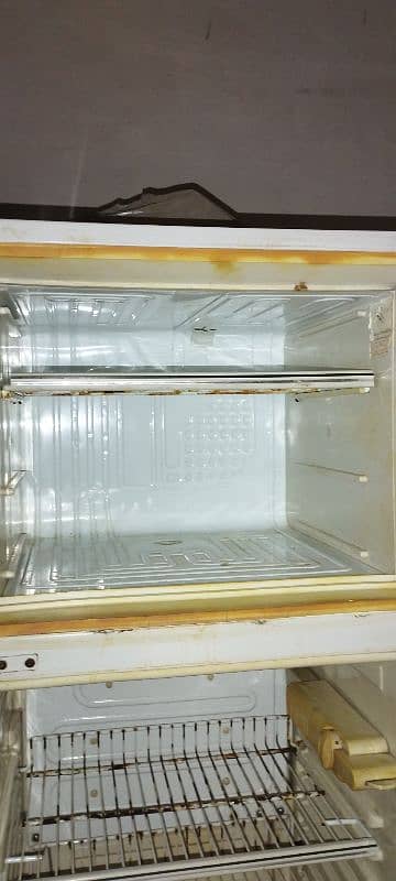 Dawlance refrigerator 6