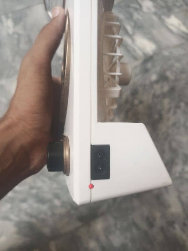 solar fan with 2 lights 6