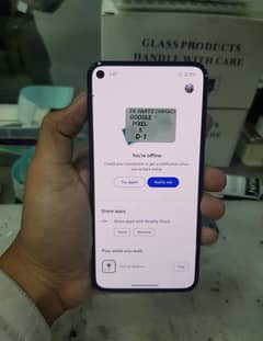 Pixel 5 doted Panel