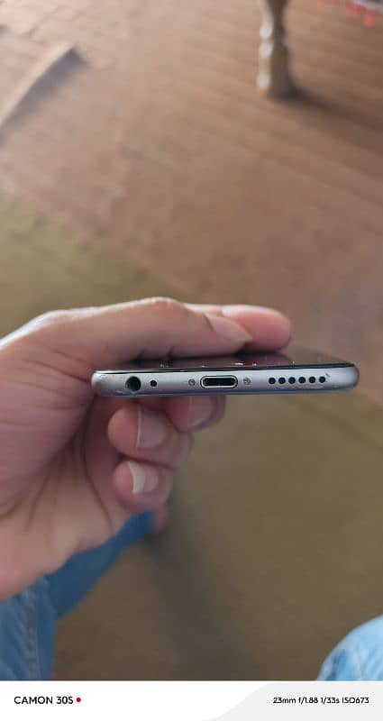 iPhone 6 Battery Health (90) Condition 10 / 9 1