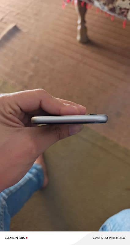 iPhone 6 Battery Health (90) Condition 10 / 9 2