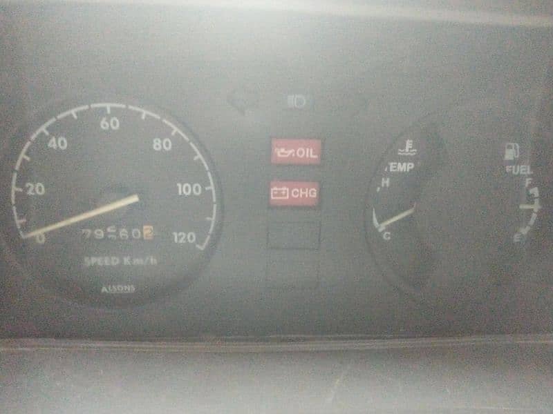 Suzuki Bolan 2010 VXR 7