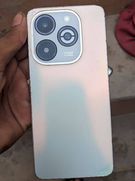 Infinix Smart 8 plus 5