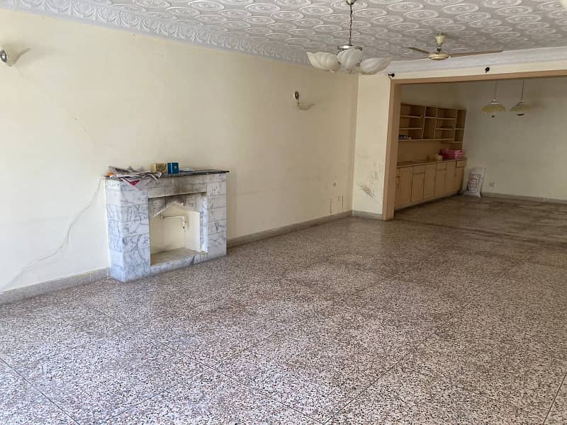Beautiful Double Story House For Rent In F-8 0