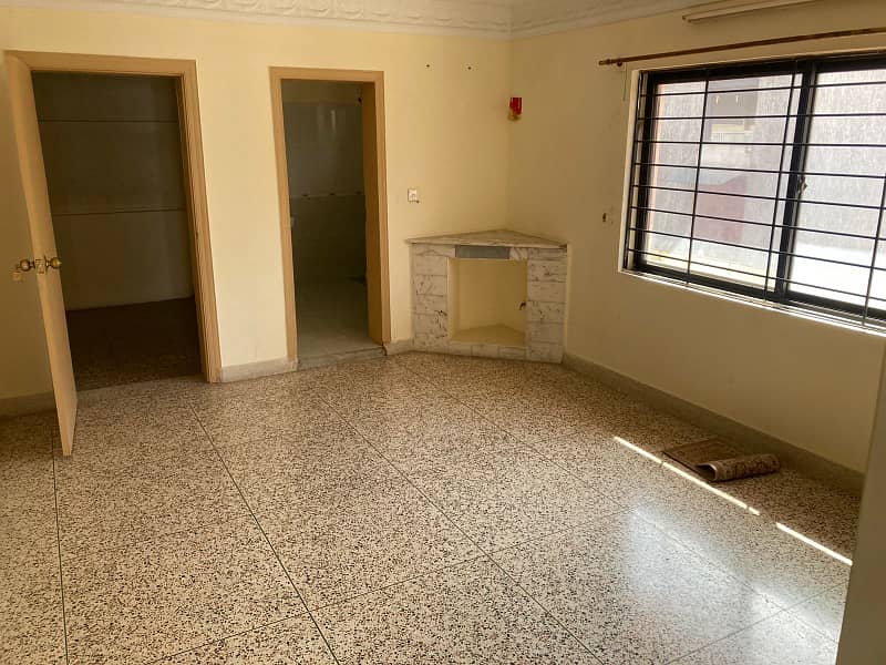 Beautiful Double Story House For Rent In F-8 4