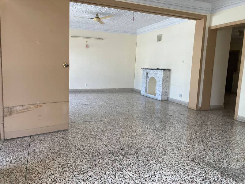 Beautiful Double Story House For Rent In F-8 6