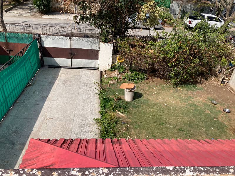 Beautiful Double Story House For Rent In F-8 13