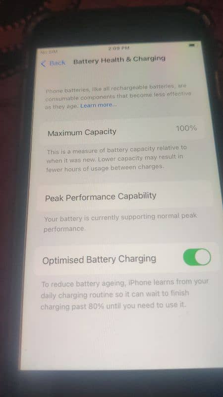 apple iphone 8. . . . . . 64gb PTA approved only phone 8.10 condition 4