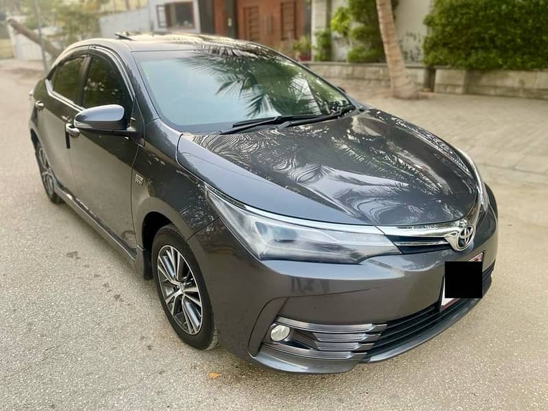 TOYOTA COROLLA ALTIS GRANDE 1.8 8