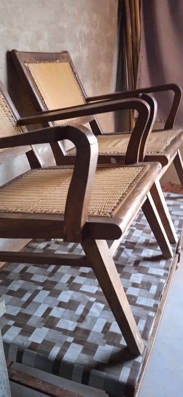 Center table with  chairs , Tv Trolley with dish and Receiver 1