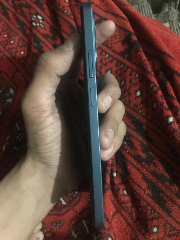 realme c63 madel 6 ram 128 GB memory 2