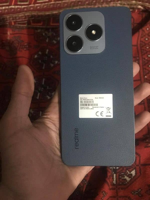 realme c63 madel 6 ram 128 GB memory 7