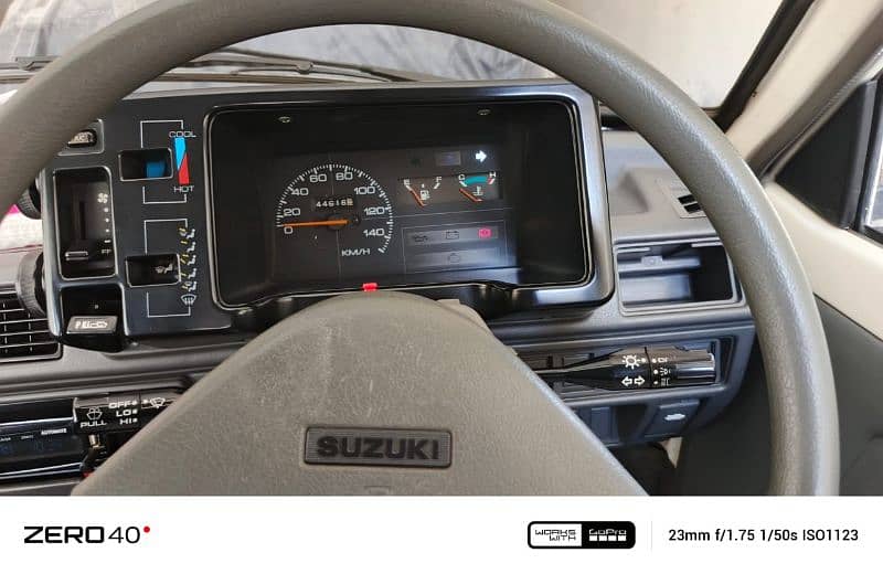 Suzuki Mehran VXR 2017 10