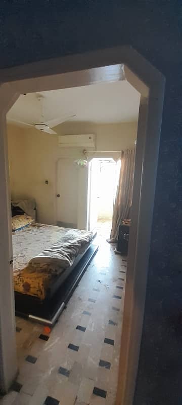 Premium Prime Location 850 Square Feet Flat Is Available For sale In Karachi 6