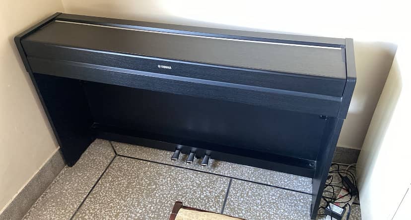 Yamaha Arius YDP S34 Digital Piano 1