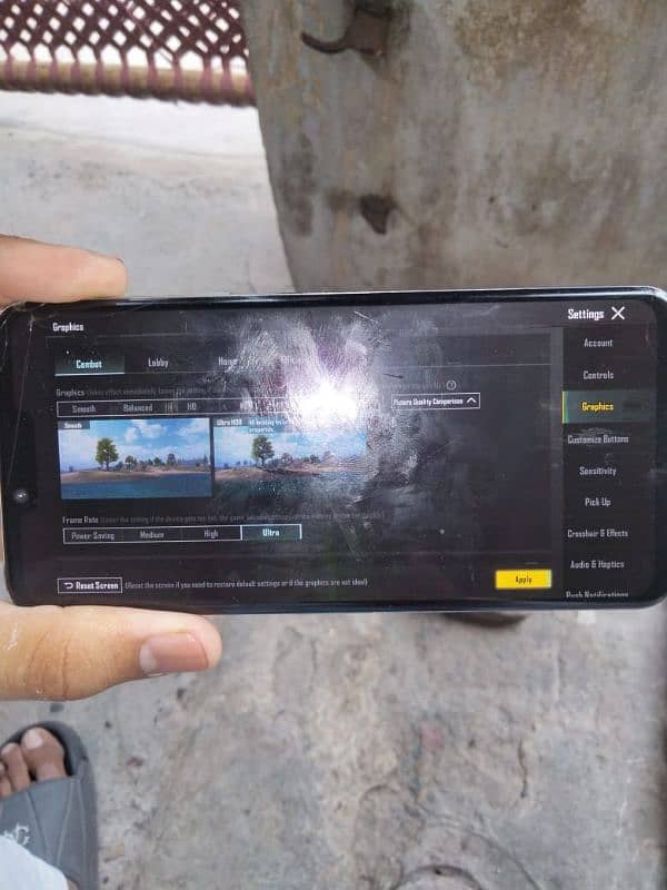 mobile bilkul ok nooker se tota hai touch 100% jenuin or ok hai 10