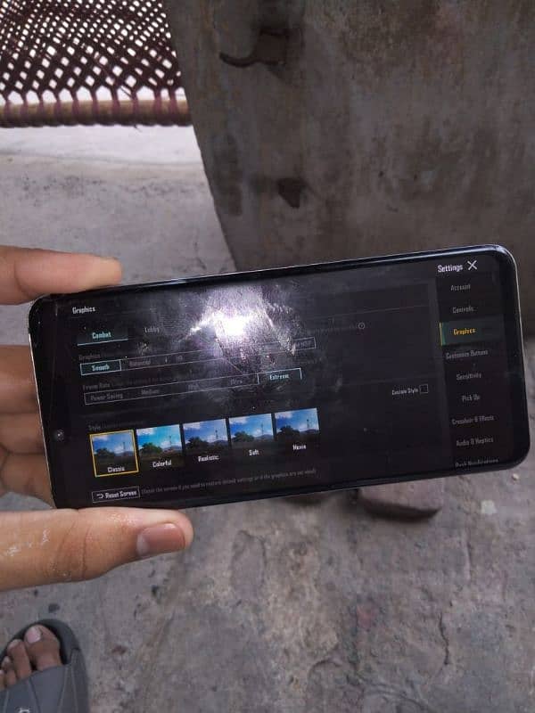 mobile bilkul ok nooker se tota hai touch 100% jenuin or ok hai 11