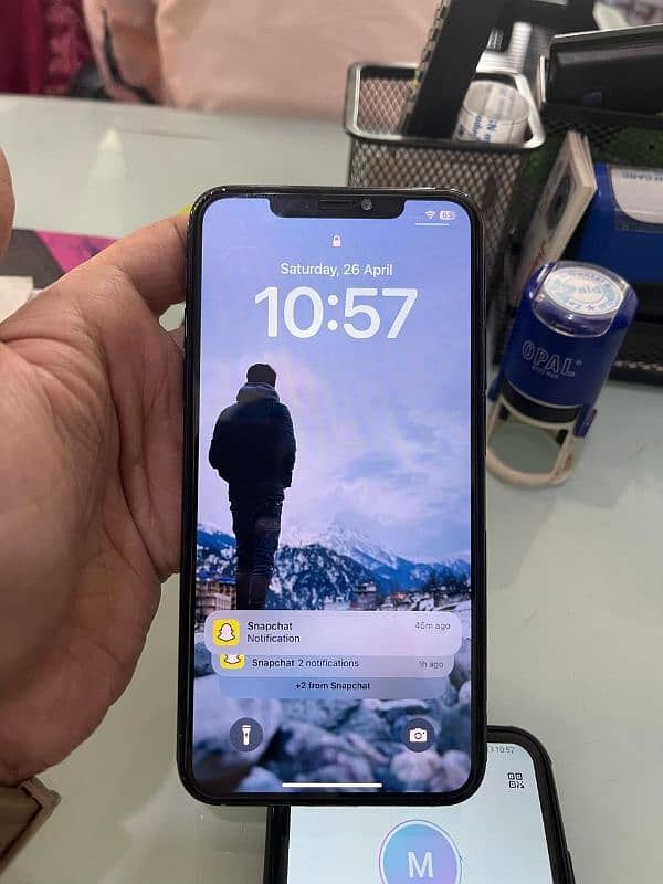 iphone 11 pro Max Non PTA 1