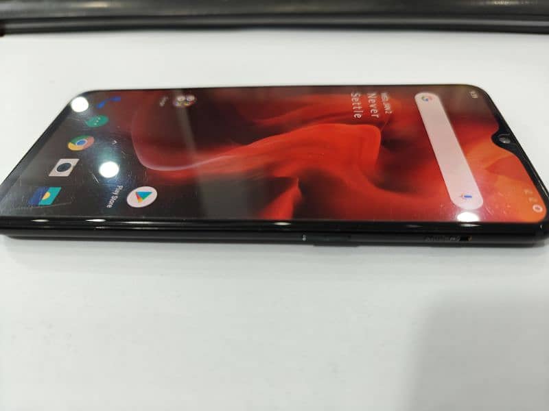 OnePlus 6T 1