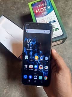 Infinix Hot 8 { 4/64 } Complete Saman