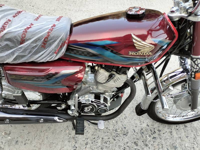 Honda CG125 model 2024 Rawalpindi number 1