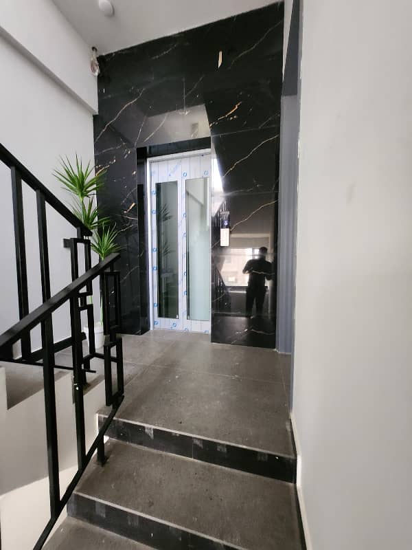 100 Yards Building For Rent : Very Close Access To Khy Shaheen. 3