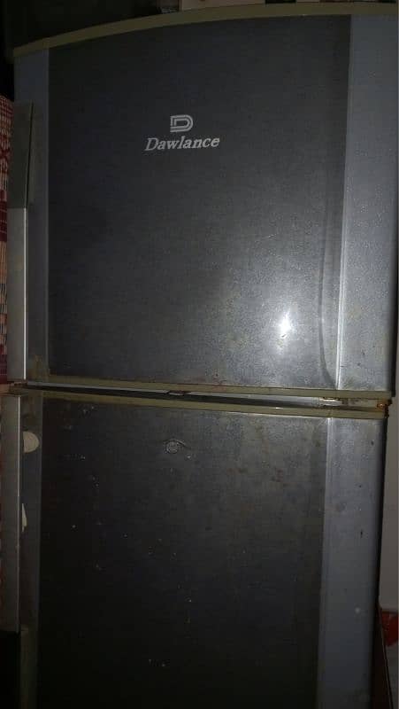 Dawlwnce Refrigerator 0