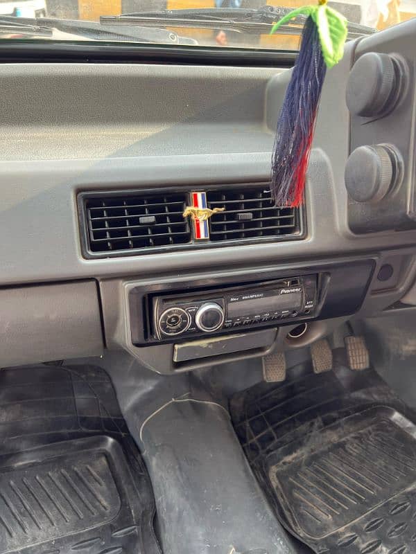 Suzuki Mehran VXR 2014 9