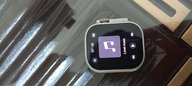 Smat Watch Ultra 4gb memory 2