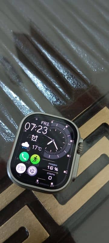 Smat Watch Ultra 4gb memory 7