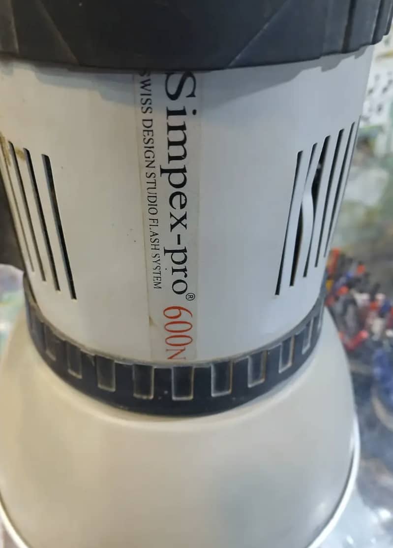 Studio Light Simpex Pro 600N 2