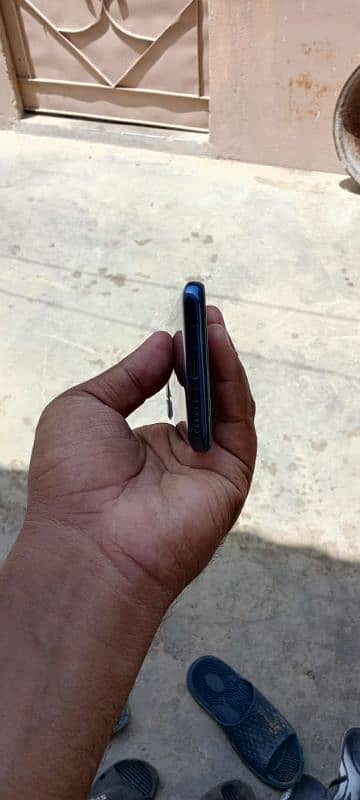 Moto One 5g UW 2