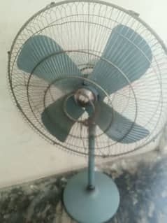Four Star Fan