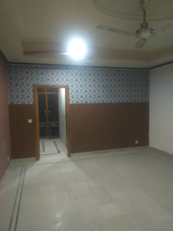 1 Kanal upper portion available for rent 3