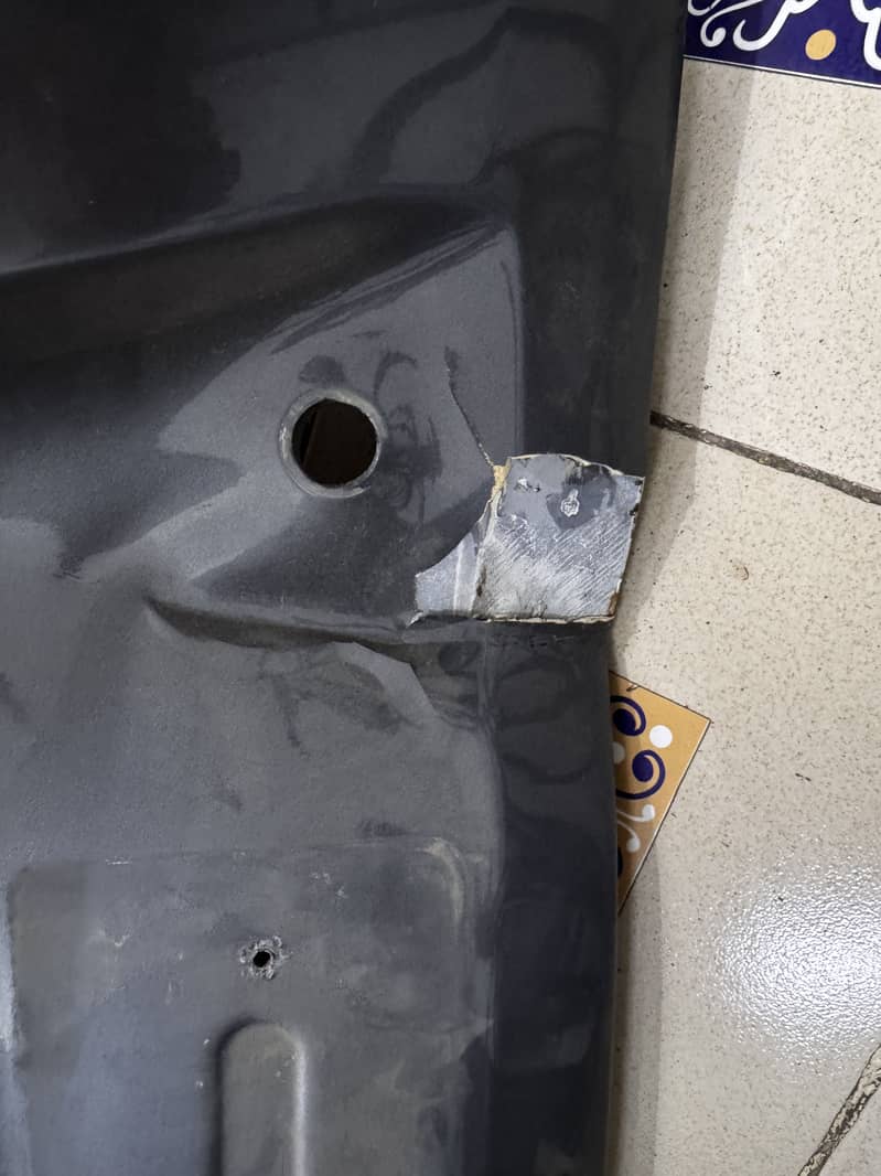 Honda City 2010 Trunk Lid Little damaged 3