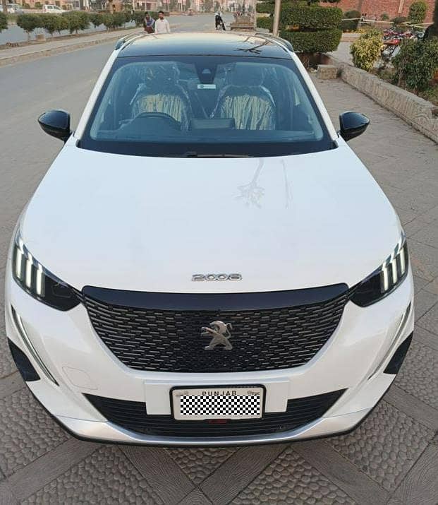 Peugeot 2008 Allure 2022 FWD 1.2L Turbo Charge 10