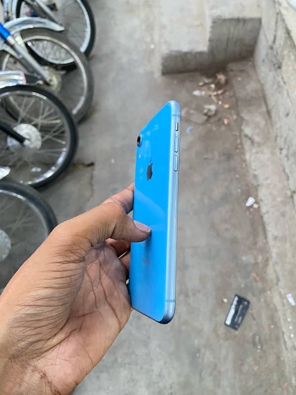 IPhone xr 1