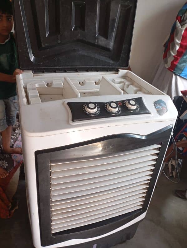 Asia Room Cooler best condition 5