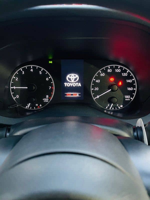 Toyota Yaris 2024 4