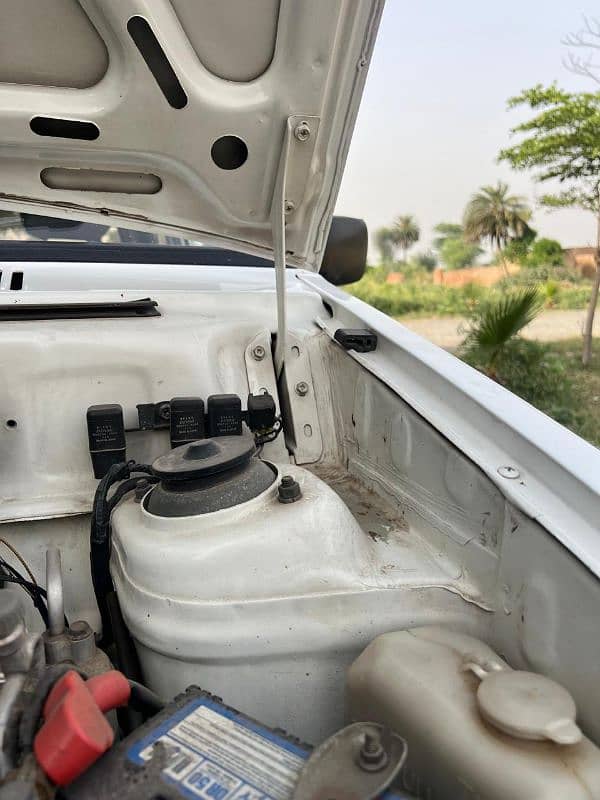 Suzuki Mehran VXR 2019 7